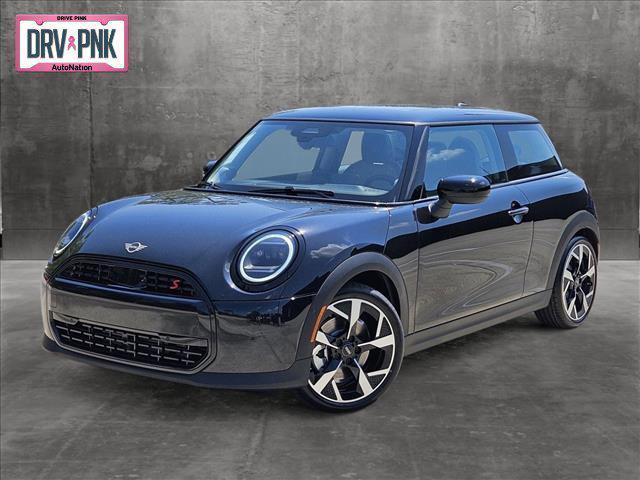 new 2025 MINI Hardtop car, priced at $35,905