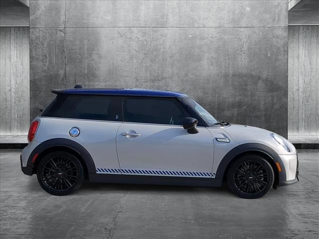 used 2022 MINI Hardtop car, priced at $24,891