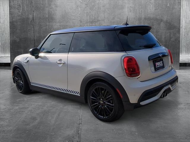 used 2022 MINI Hardtop car, priced at $24,891