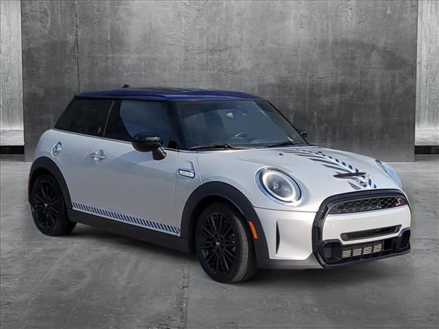 used 2022 MINI Hardtop car, priced at $24,891