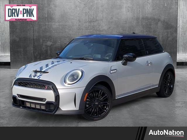 used 2022 MINI Hardtop car, priced at $24,891