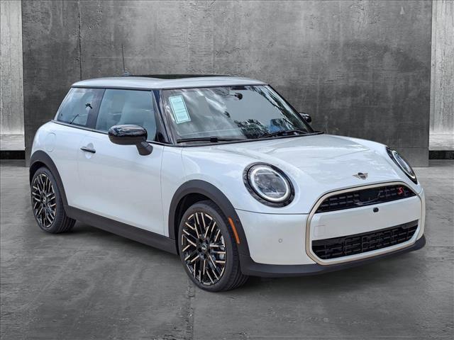 used 2025 MINI Hardtop car, priced at $33,777