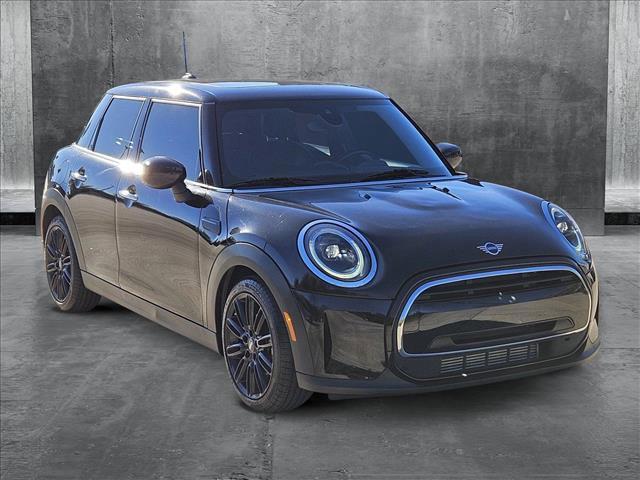 used 2022 MINI Hardtop car, priced at $21,032