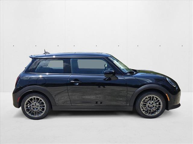 used 2025 MINI Hardtop car, priced at $38,300