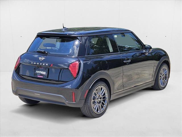 used 2025 MINI Hardtop car, priced at $38,300