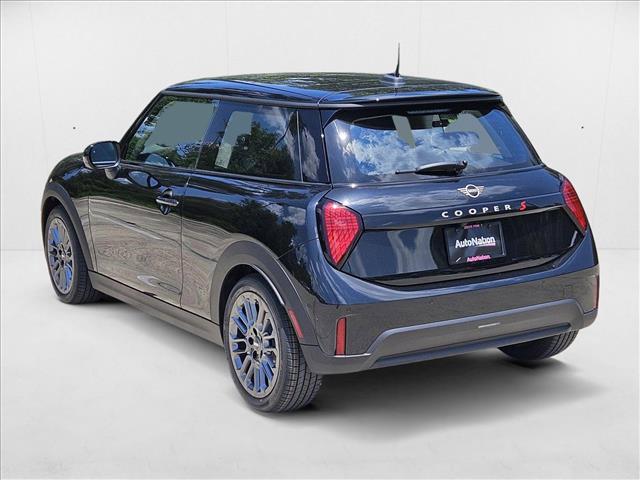 used 2025 MINI Hardtop car, priced at $38,300