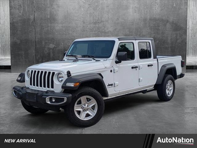 used 2023 Jeep Gladiator car, priced at $27,995
