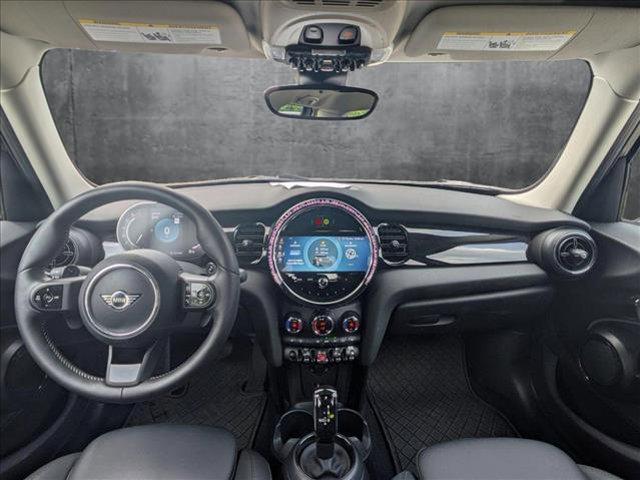used 2022 MINI Hardtop car, priced at $25,999
