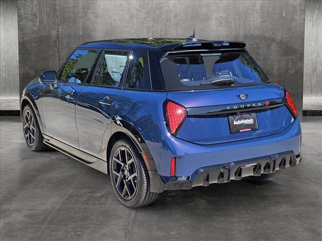 new 2025 MINI Hardtop car, priced at $40,580