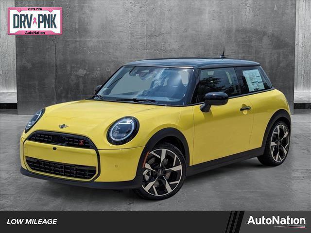 used 2025 MINI Hardtop car, priced at $32,777