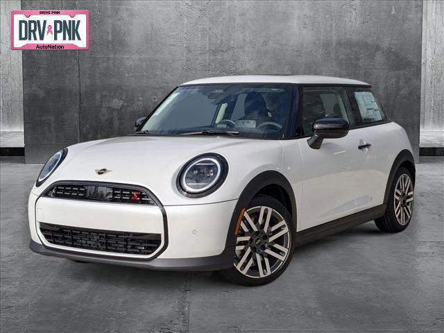 new 2025 MINI Hardtop car, priced at $35,680