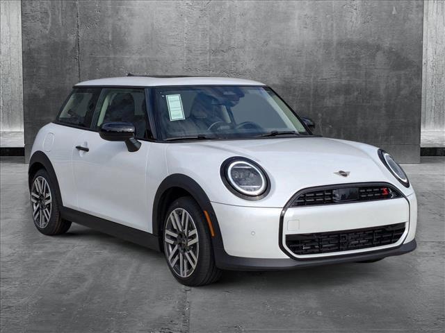 new 2025 MINI Hardtop car, priced at $35,680