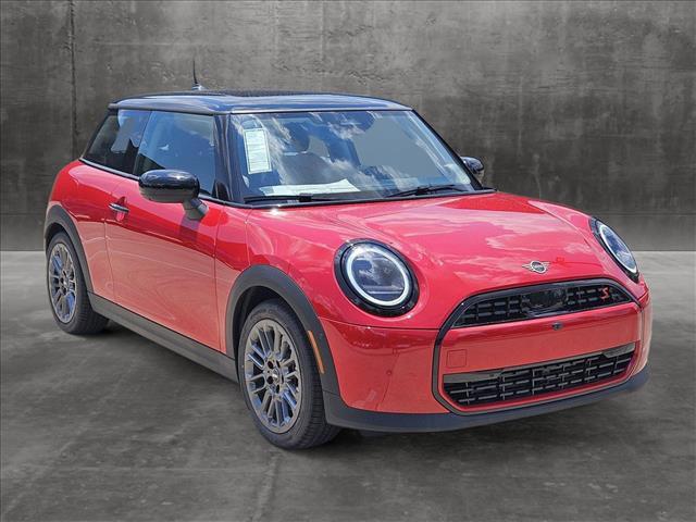 new 2025 MINI Hardtop car, priced at $37,515