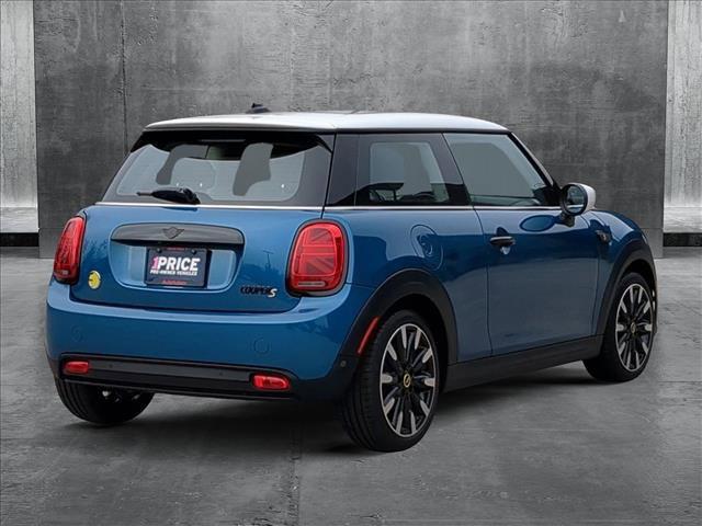 used 2024 MINI Hardtop car, priced at $25,496