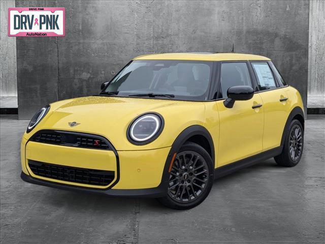 new 2025 MINI Hardtop car, priced at $36,980