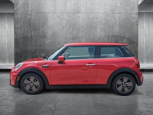 used 2022 MINI Hardtop car, priced at $24,986