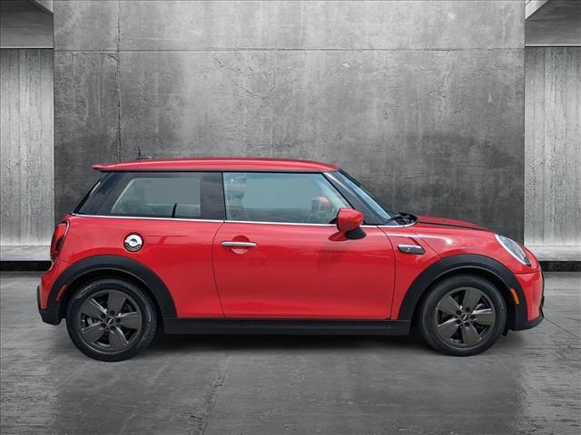 used 2022 MINI Hardtop car, priced at $24,986