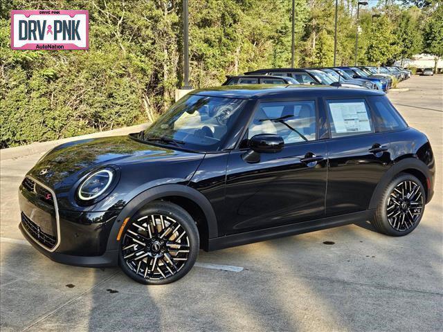 new 2025 MINI Hardtop car, priced at $39,380