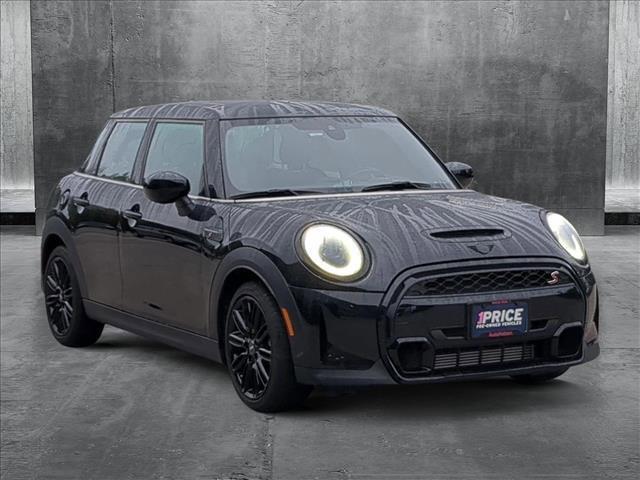 used 2023 MINI Hardtop car, priced at $26,793