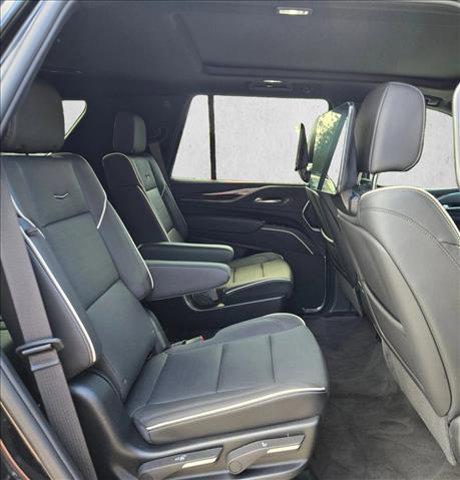used 2024 Cadillac Escalade car, priced at $76,994