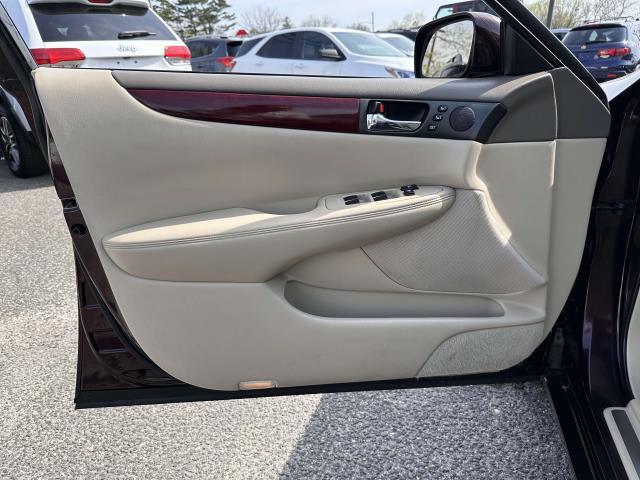 used 2004 Lexus ES 330 car, priced at $8,995