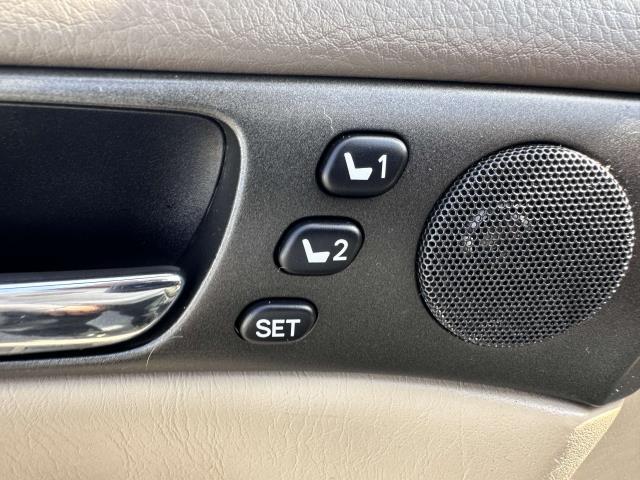 used 2004 Lexus ES 330 car, priced at $8,995