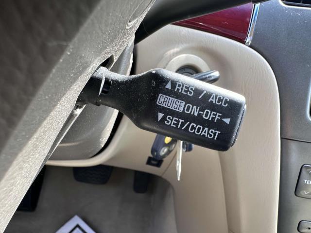 used 2004 Lexus ES 330 car, priced at $8,995