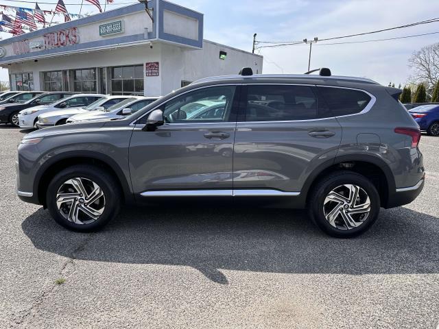 used 2022 Hyundai Santa Fe car, priced at $25,995