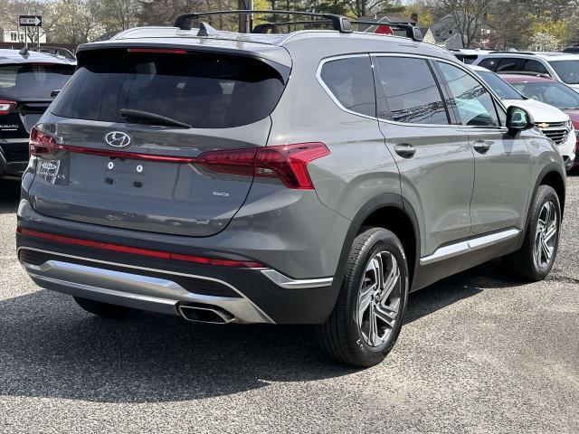 used 2022 Hyundai Santa Fe car, priced at $25,995