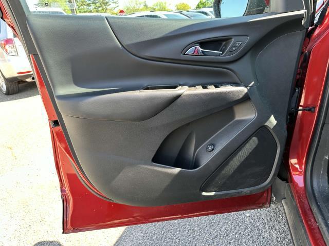 used 2022 Chevrolet Equinox car, priced at $23,995