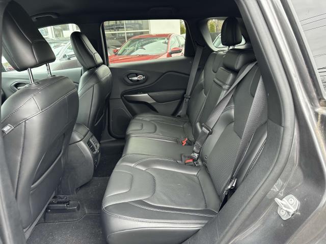 used 2019 Jeep Cherokee car, priced at $25,995