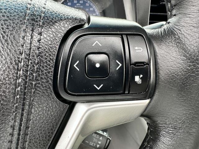 used 2015 Toyota Sienna car, priced at $21,995
