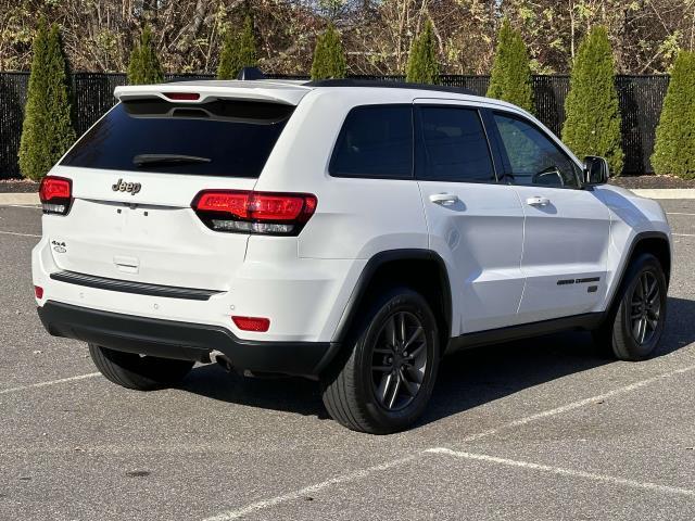 used 2016 Jeep Grand Cherokee car, priced at $12,995