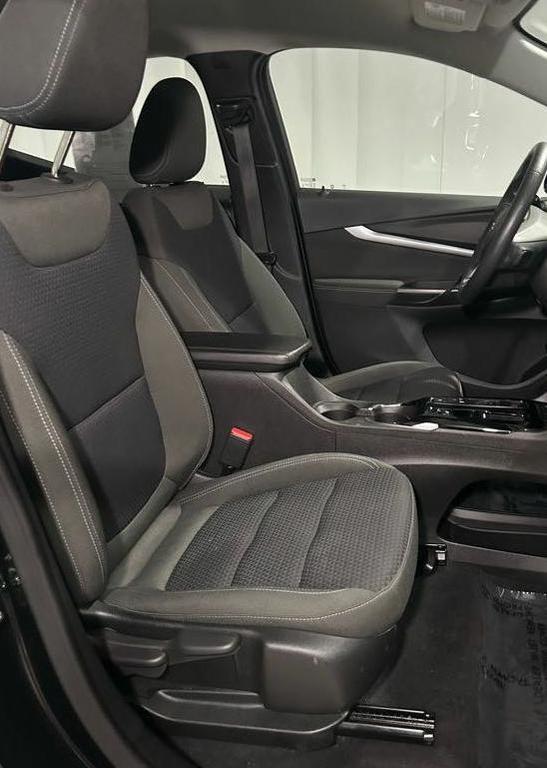 used 2023 Chevrolet Bolt EUV car, priced at $18,999