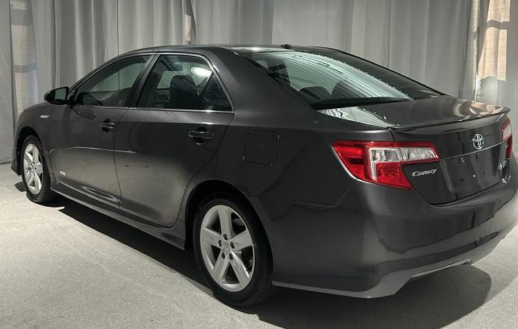 used 2014 Toyota Camry Hybrid car, priced at $13,499