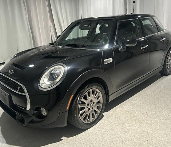 used 2016 MINI Hardtop car, priced at $13,499