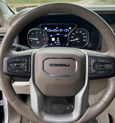 used 2021 GMC Yukon XL car, priced at $61,999