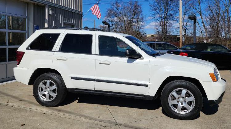 used 2009 Jeep Grand Cherokee car, priced at $7,900