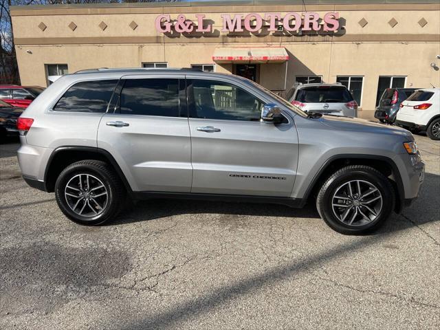 used 2017 Jeep Grand Cherokee car, priced at $20,990