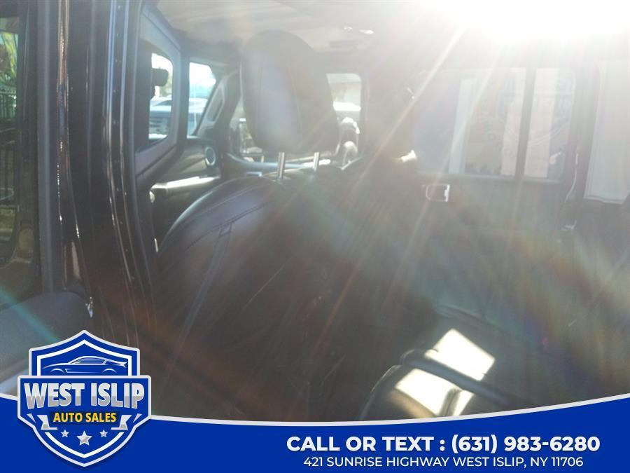 used 2018 Jeep Wrangler Unlimited car, priced at $21,977