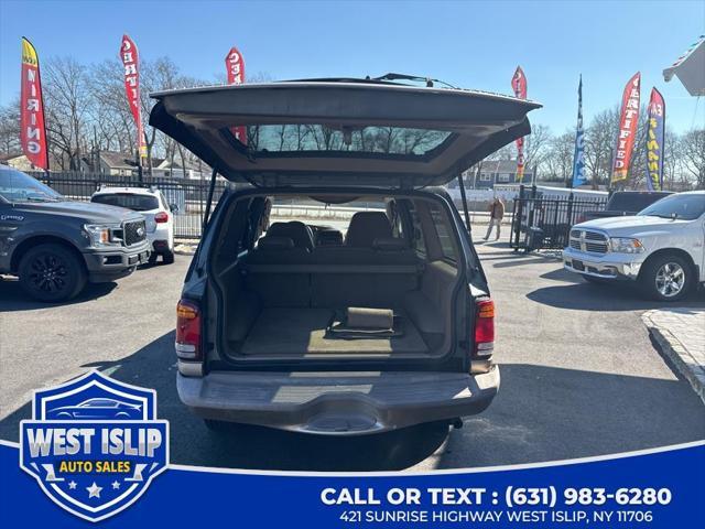 used 2000 Mercury Mountaineer car, priced at $5,777