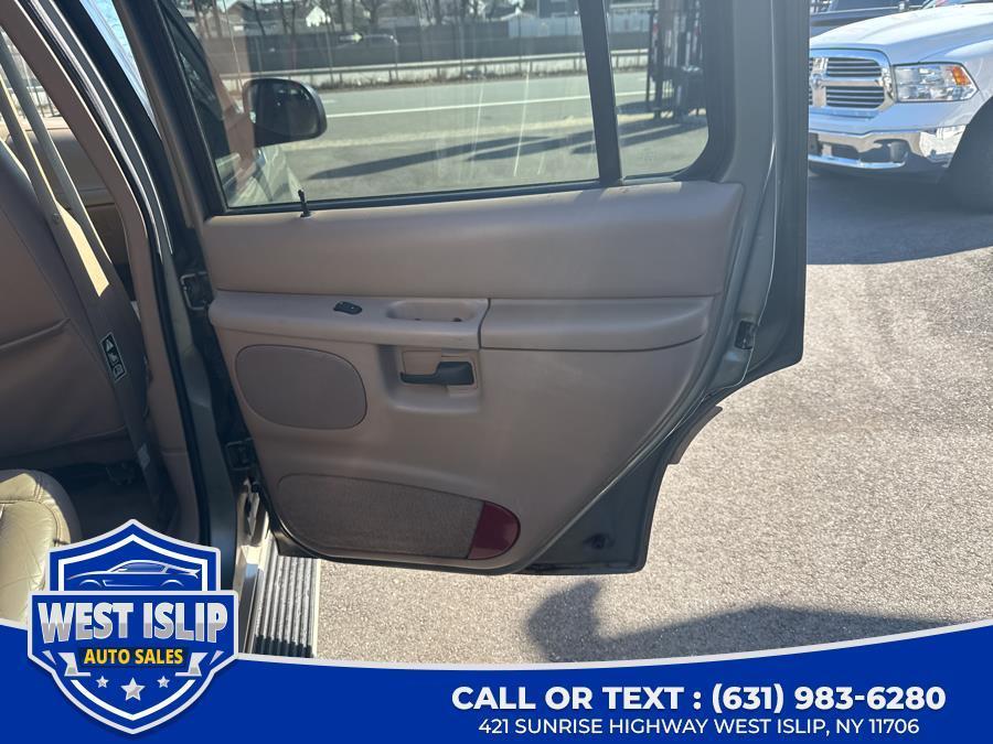 used 2000 Mercury Mountaineer car, priced at $4,777