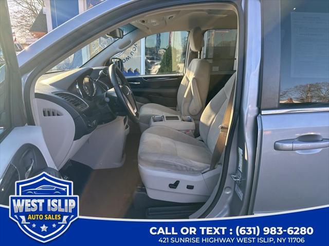 used 2015 Chrysler Town & Country car, priced at $8,877