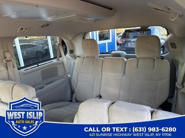 used 2015 Chrysler Town & Country car, priced at $8,877