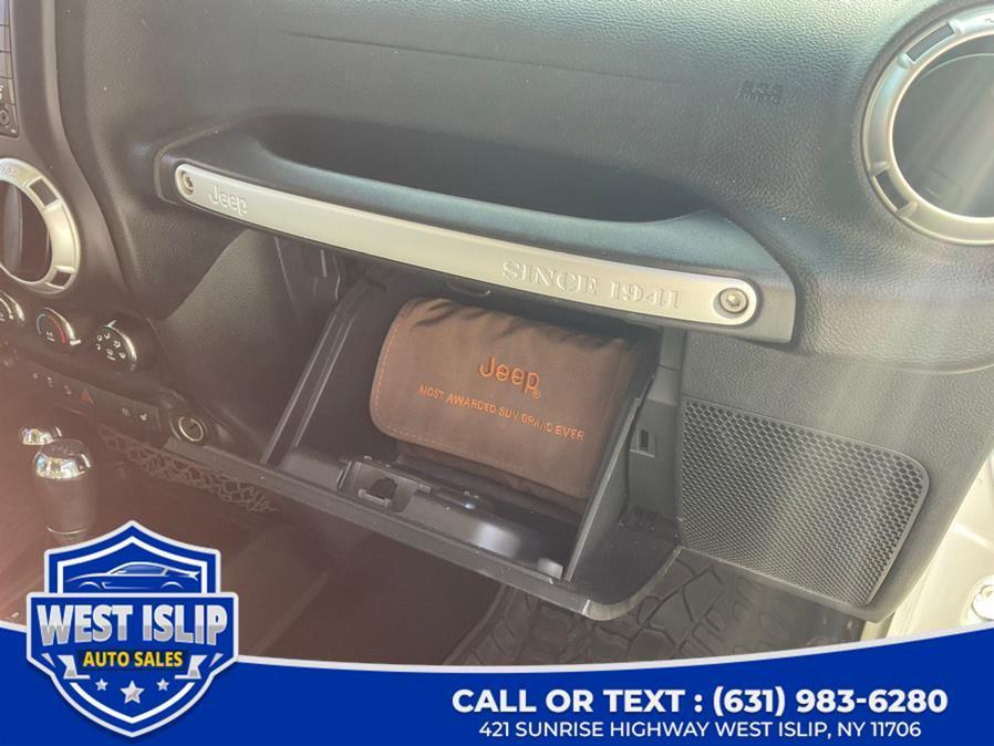 used 2016 Jeep Wrangler Unlimited car, priced at $15,977
