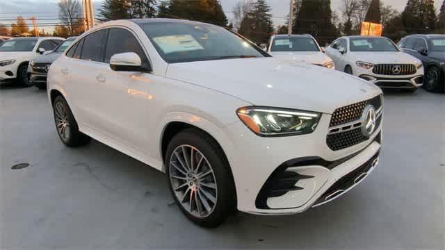 new 2025 Mercedes-Benz GLE 450 car, priced at $81,900