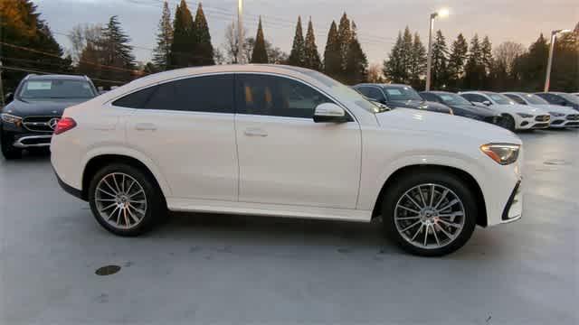 new 2025 Mercedes-Benz GLE 450 car, priced at $81,900