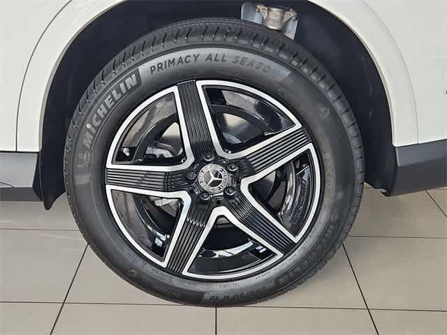 new 2025 Mercedes-Benz GLC 300 car, priced at $65,475