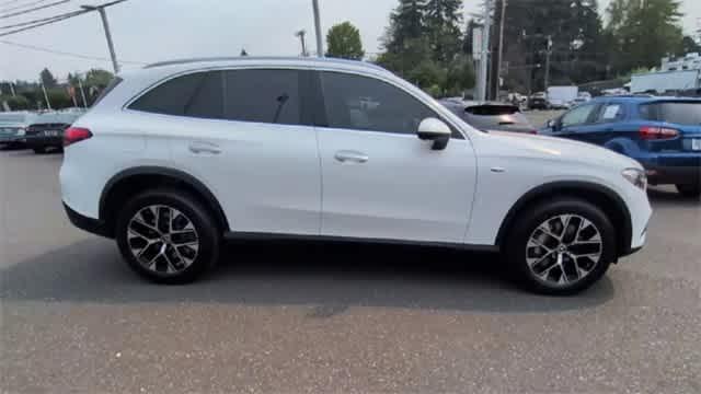 new 2025 Mercedes-Benz GLC 350e car, priced at $63,650