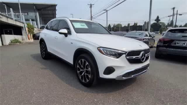 new 2025 Mercedes-Benz GLC 350e car, priced at $63,650